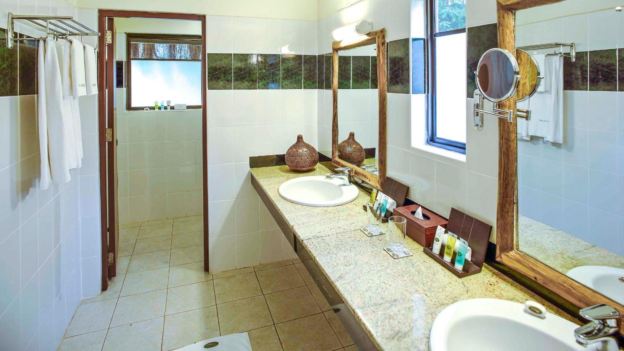 Paraa Safari Lodge מראה חיצוני תמונה