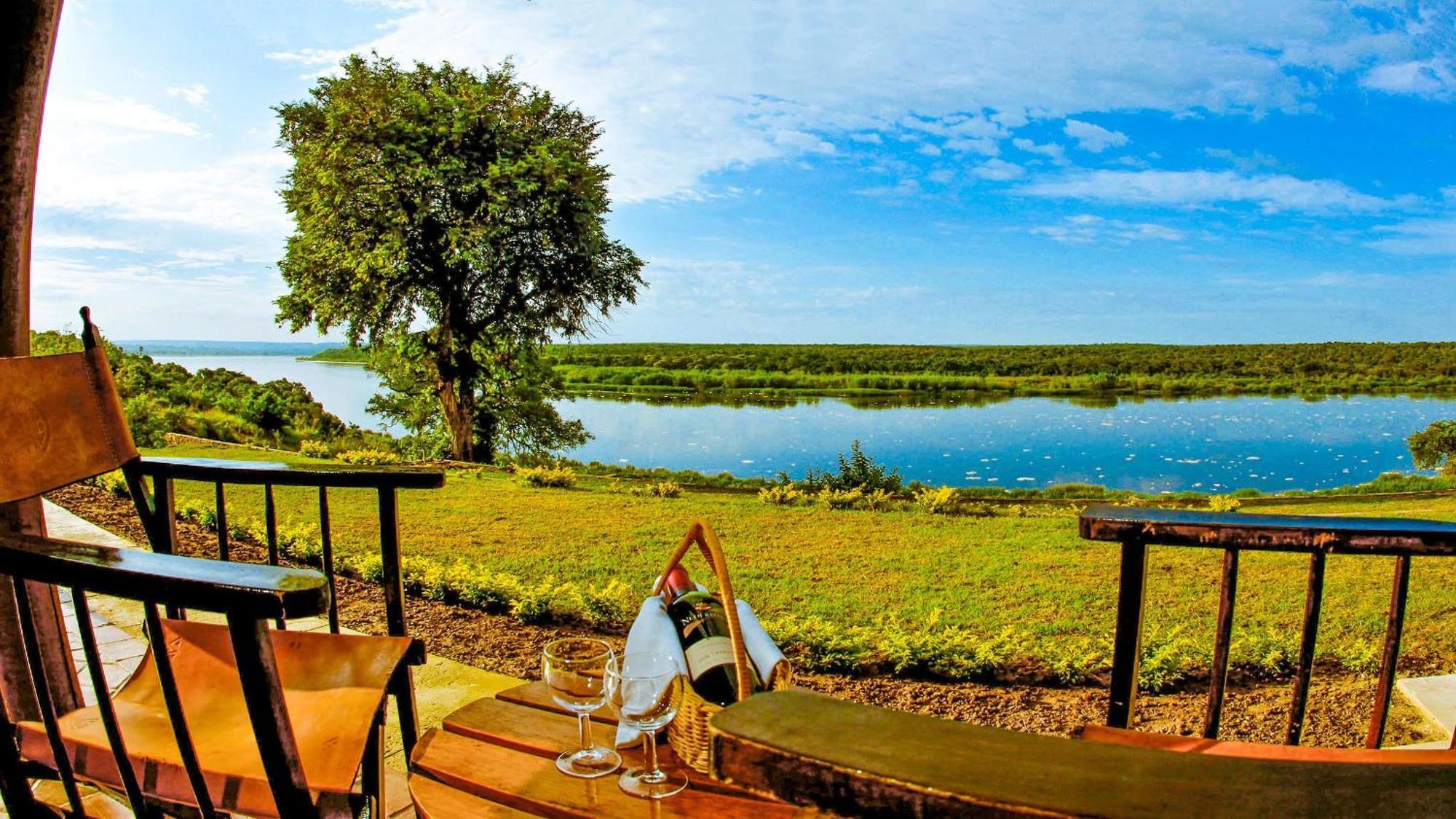 Paraa Safari Lodge מראה חיצוני תמונה