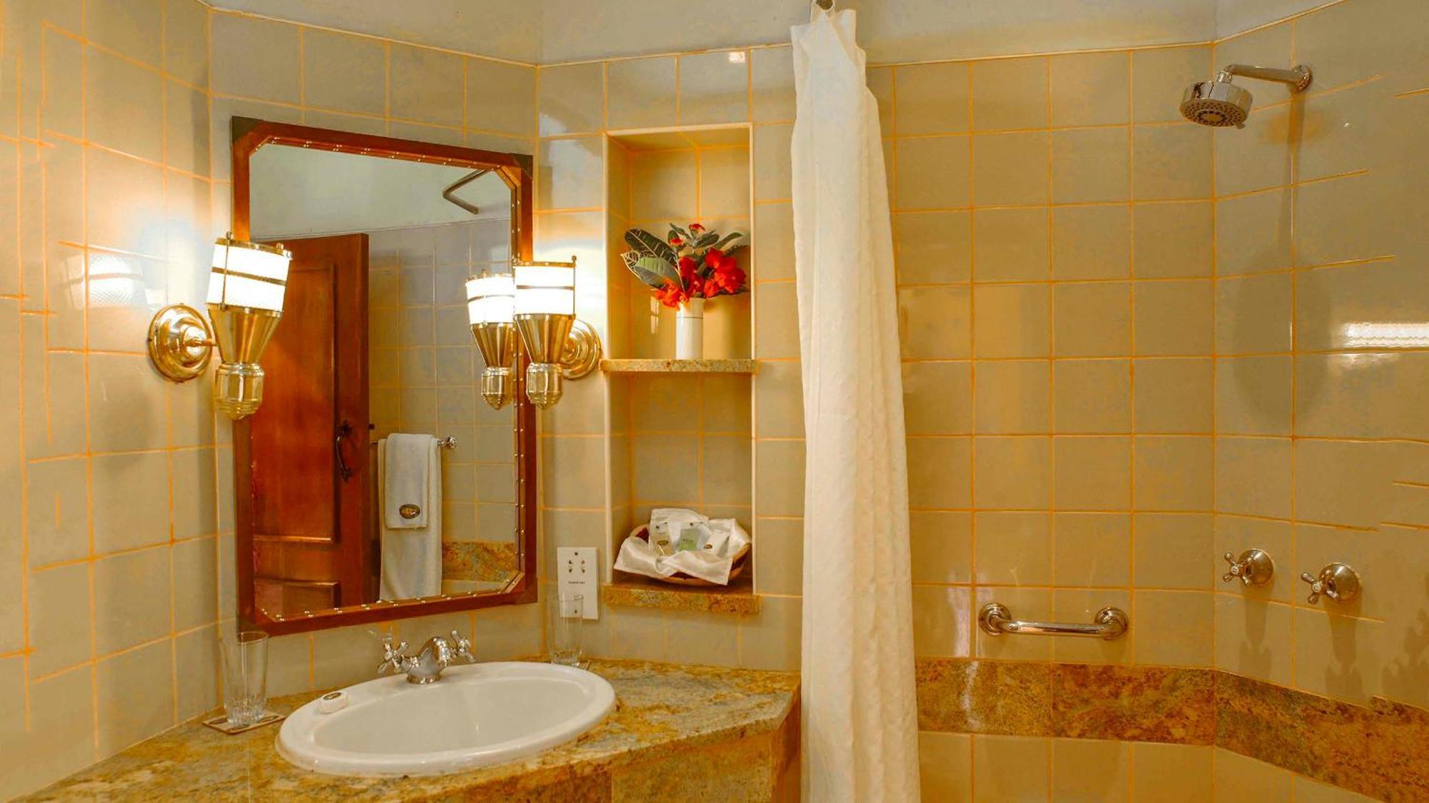 Paraa Safari Lodge מראה חיצוני תמונה